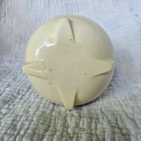 Vintage Handmade Red White Cottage Farmhouse Ceramic Garlic Keeper Jar - Picture 8 of 9